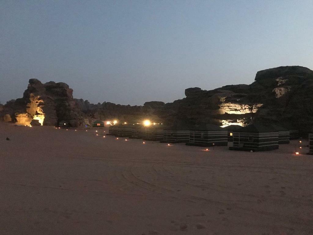 וואדי רם Space Village Luxury Camp מראה חיצוני תמונה